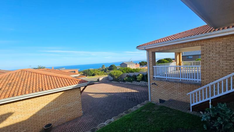 6 Bedroom Property for Sale in Dana Bay Western Cape